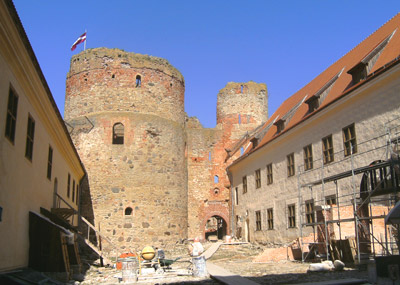 Замок в наследство
