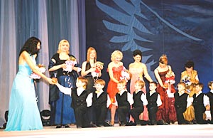 Пани Луганск 2005